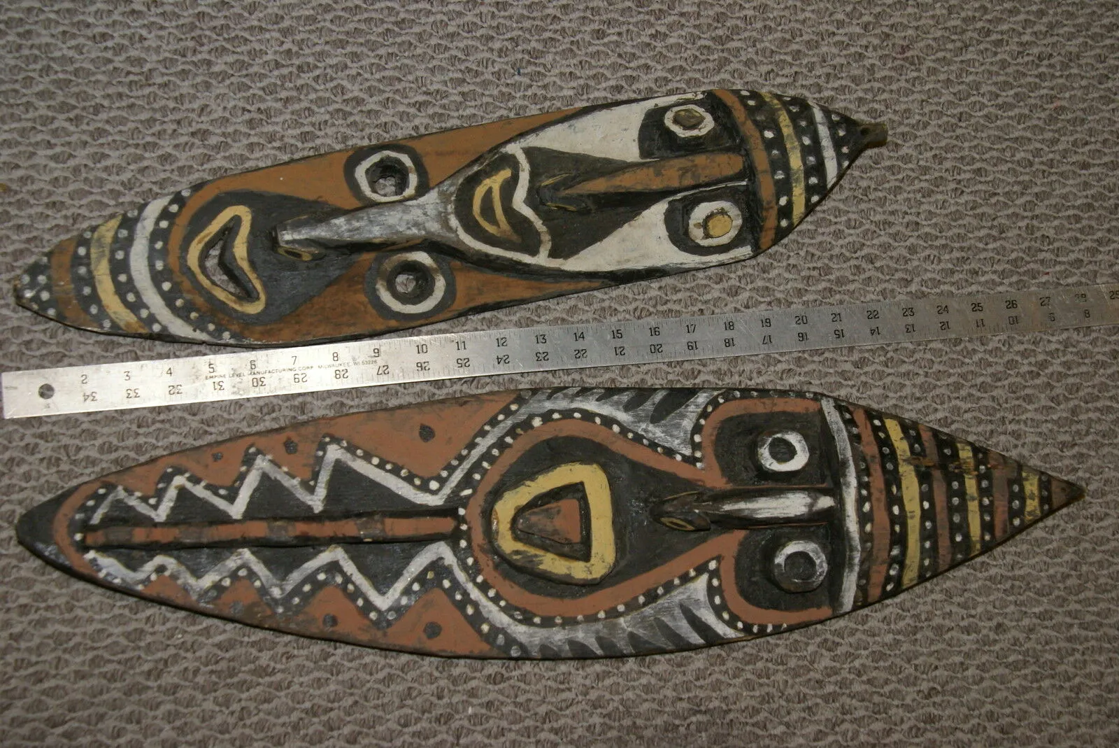 RARE MINDJA MINJA HAND CARVED YAM HARVEST UNIQUE CLAN SPIRIT MASK POLYCHROME  WITH NATURAL PIGMENTS PAPUA NEW GUINEA PRIMITIVE ART HIGHLY COLLECTIBLE DOUBLE FACE AND PHALLIC NOSE WASKUK 11A12: 22.25 X 5"X 2"