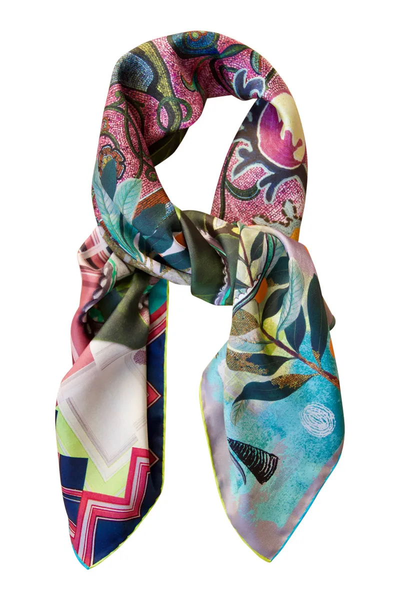 Silk scarf "Retour en Phenicie" Lacroix rose